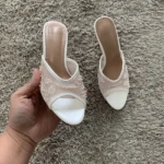 Sandali con tacco alto da donna eleganti con perline - immagine 5