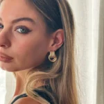 Orecchini nodo multistrato in acciaio 316L oro 18K - immagine 3