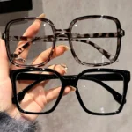 Set 2 occhiali rettangolari grandi con lenti trasparenti - immagine 2