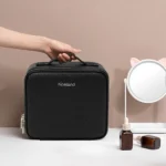 Borsa trucco da viaggio con luce LED e specchio - immagine 4
