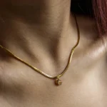 Collana lettera iniziale zirconi CZ placcata oro A-Z - immagine 2