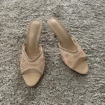 Sandali con tacco alto da donna eleganti con perline - immagine 3