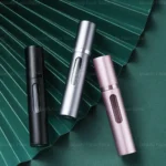 Mini bottiglia profumo ricaricabile in vetro 5/8 ml da viaggio - immagine 4