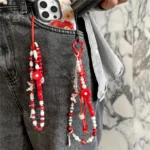 Portachiavi per telefono fatto a mano con perline, ideale anche per borse - immagine 5