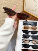 Set 8 occhiali basic unisex in tinta unita - immagine 2