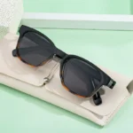 Occhiali da sole quadrati unisex UV400 stile moderno - immagine 4