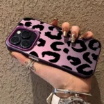 Custodia leopardata con placca argento per iPhone - immagine 6