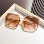 Montatura occhiali quadrata retrò unisex, stile classico - immagine 5