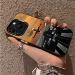 Custodia antiurto con aereo luminoso per iPhone - immagine 2