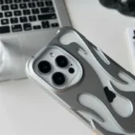 Custodia iPhone sottile con motivo fiamma 3D antiurto - immagine 3